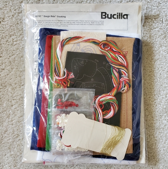 NEW Bucilla 18" Felt Stocking Kit: Sleigh Ride, #82727 - Picture 2 of 2